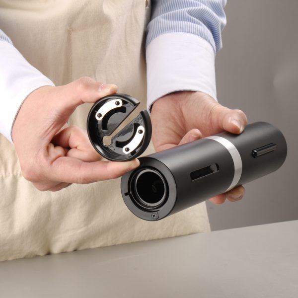 KB1-602204A/B Battery Operated Wine Opener Wine Accessory - Image 3