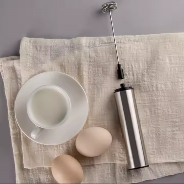 Rechargeable electric detachable milk frother Electric Coffee Frother With Stainless Steel Whisk - Image 3